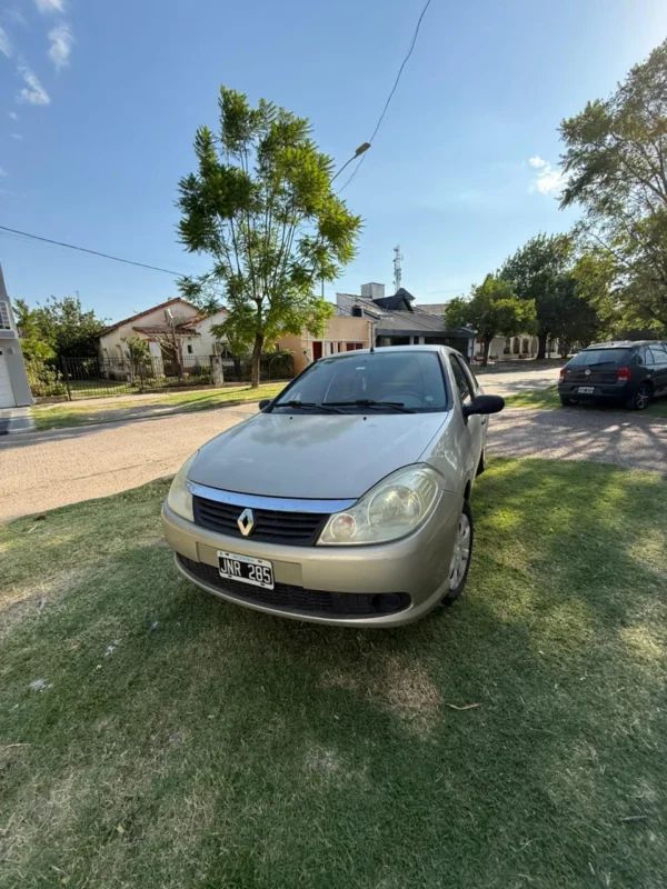 Renault Symbol 1.6 8V