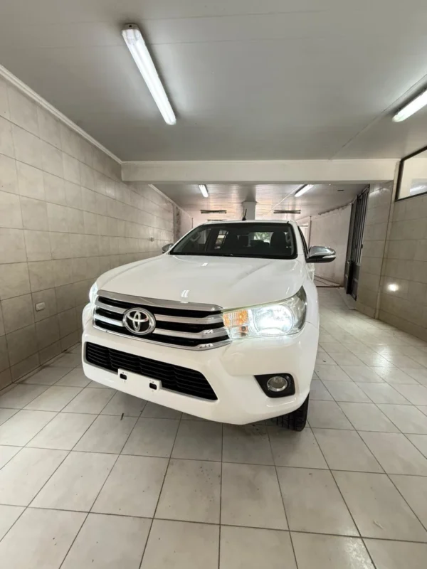 Toyota Hilux SRV 4x4 AT