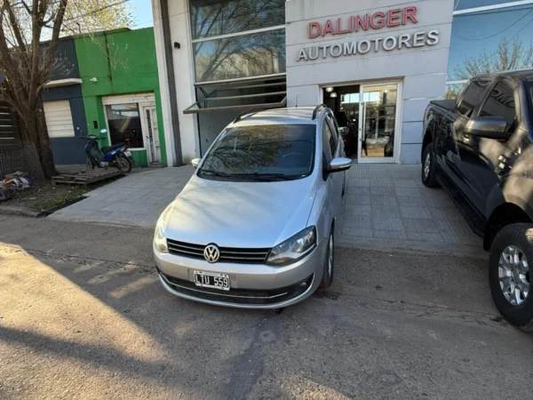 Volkswagen Suran AT