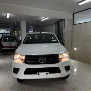 Toyota Hilux DX ENTREGA INMEDIATA